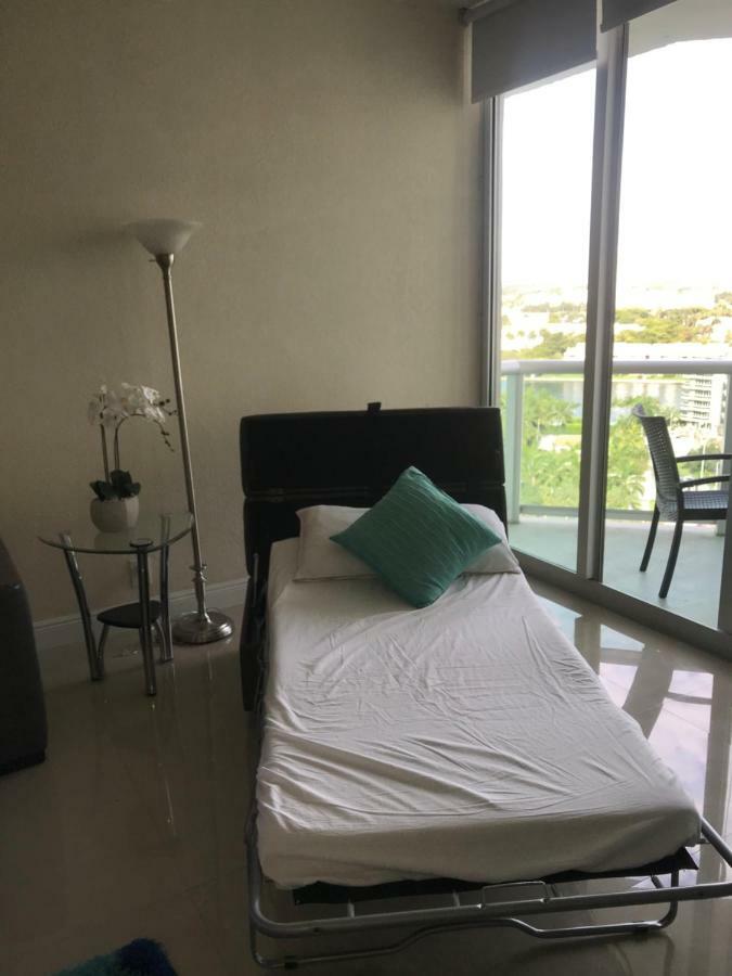 The Thides Apartment Hollywood Ngoại thất bức ảnh